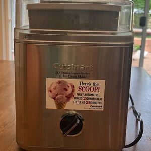 Cuisinart 2 quart ice cream maker